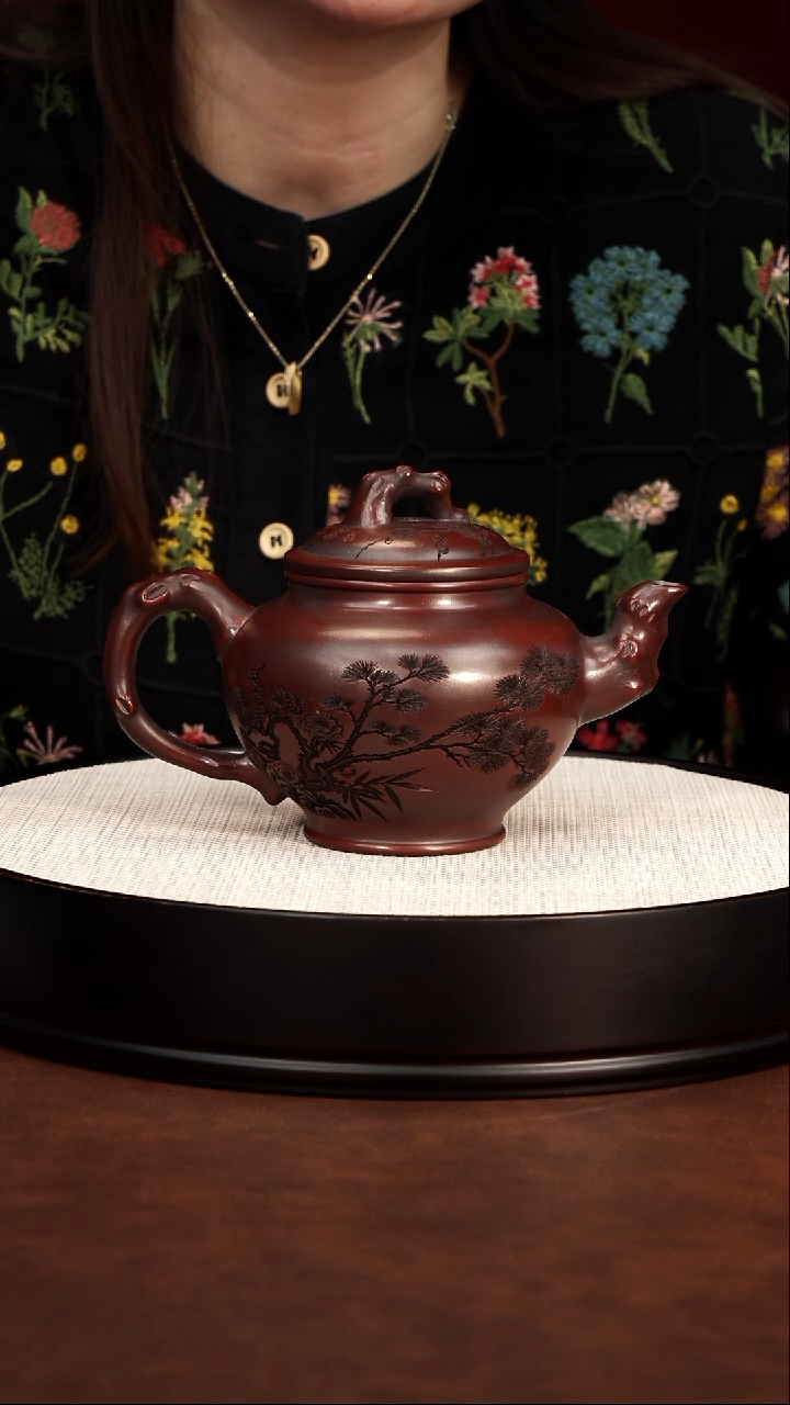 紫砂茶宠宜兴紫砂 竹节报春 龙山古乌泥 吴国政 450毫升 493