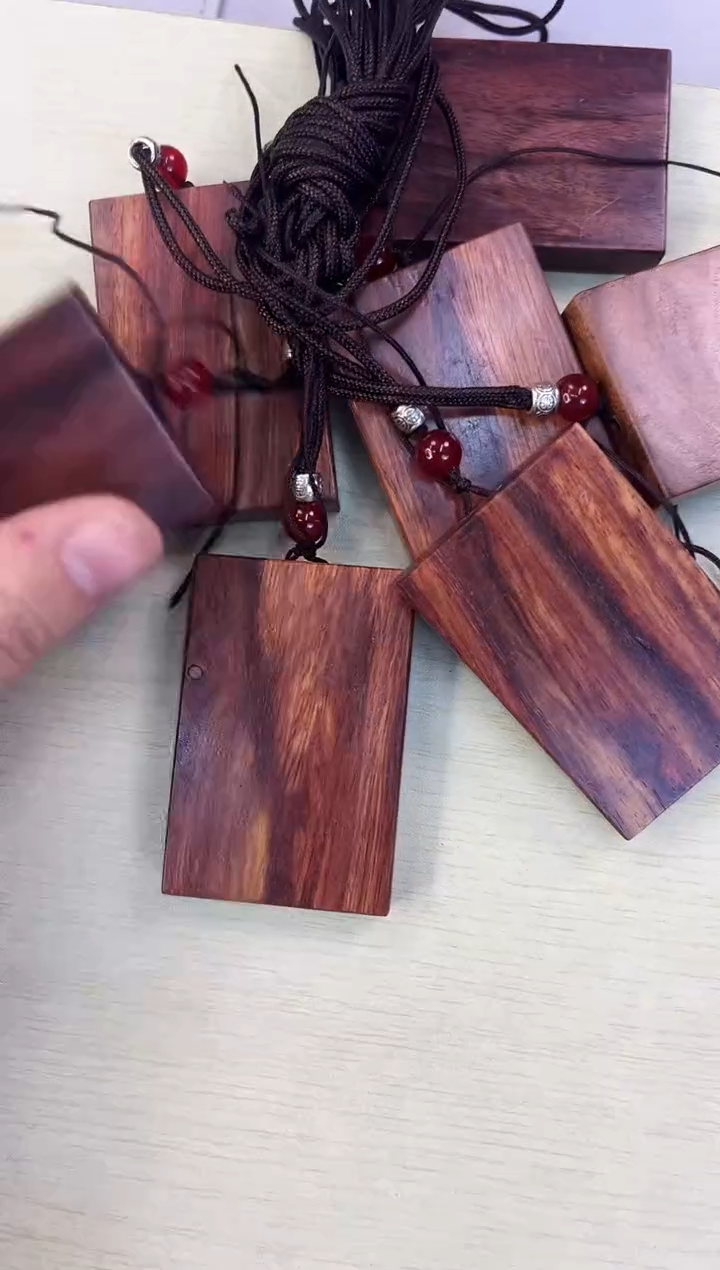 【闪购商品】黄花梨/降香黄檀手串/手链1-7海黄无事牌发一