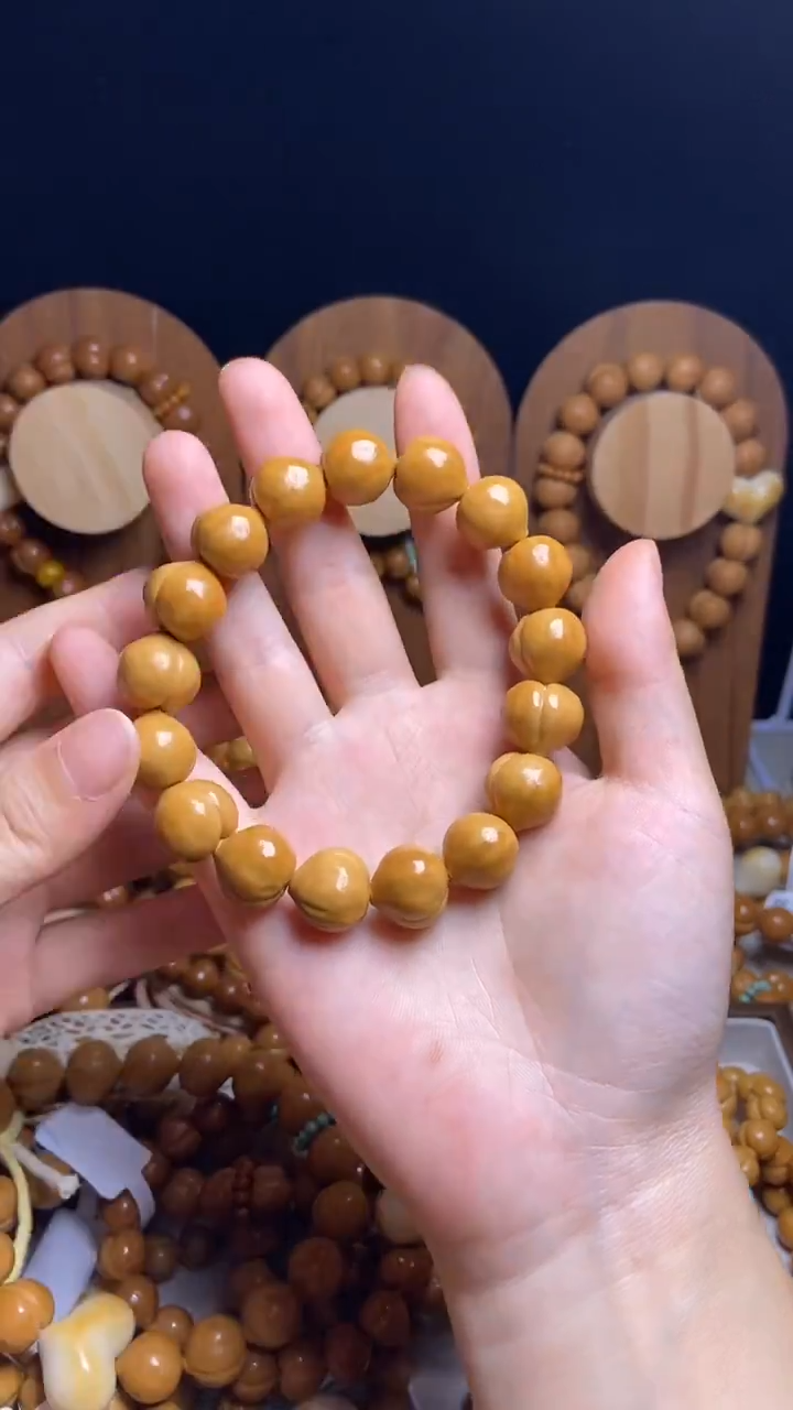 手串猴头核桃全品光面屁桃手串