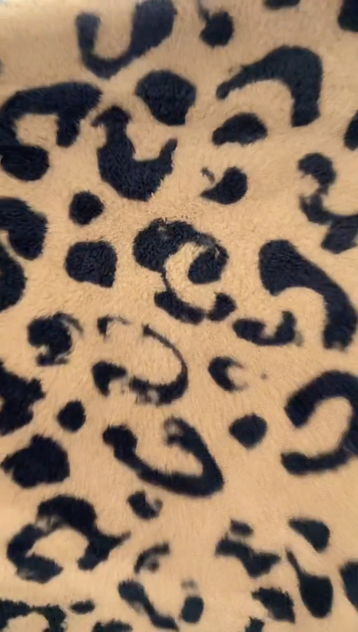 法兰绒2.3x1.8材质面料尺寸以主播介绍为准