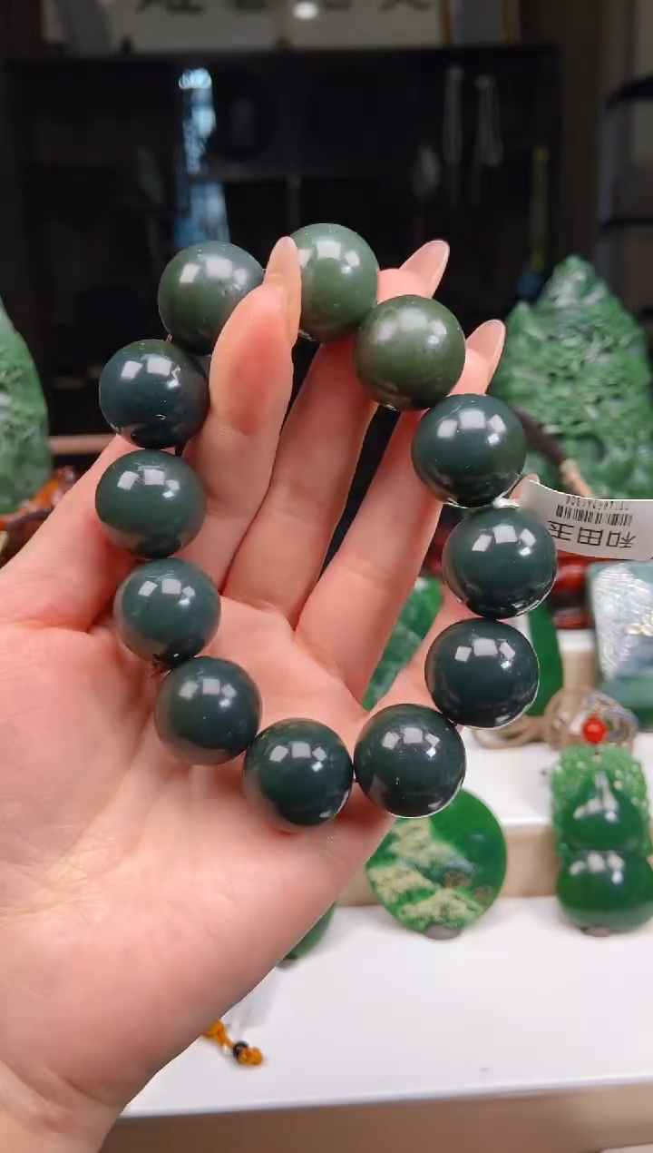 【闪购商品】和田玉挂件未镶嵌1