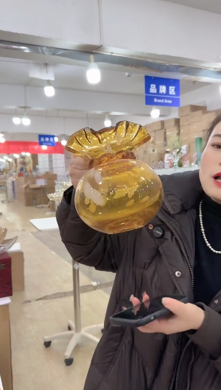 【闪购商品】无铅玻璃迪喜花器-h-早