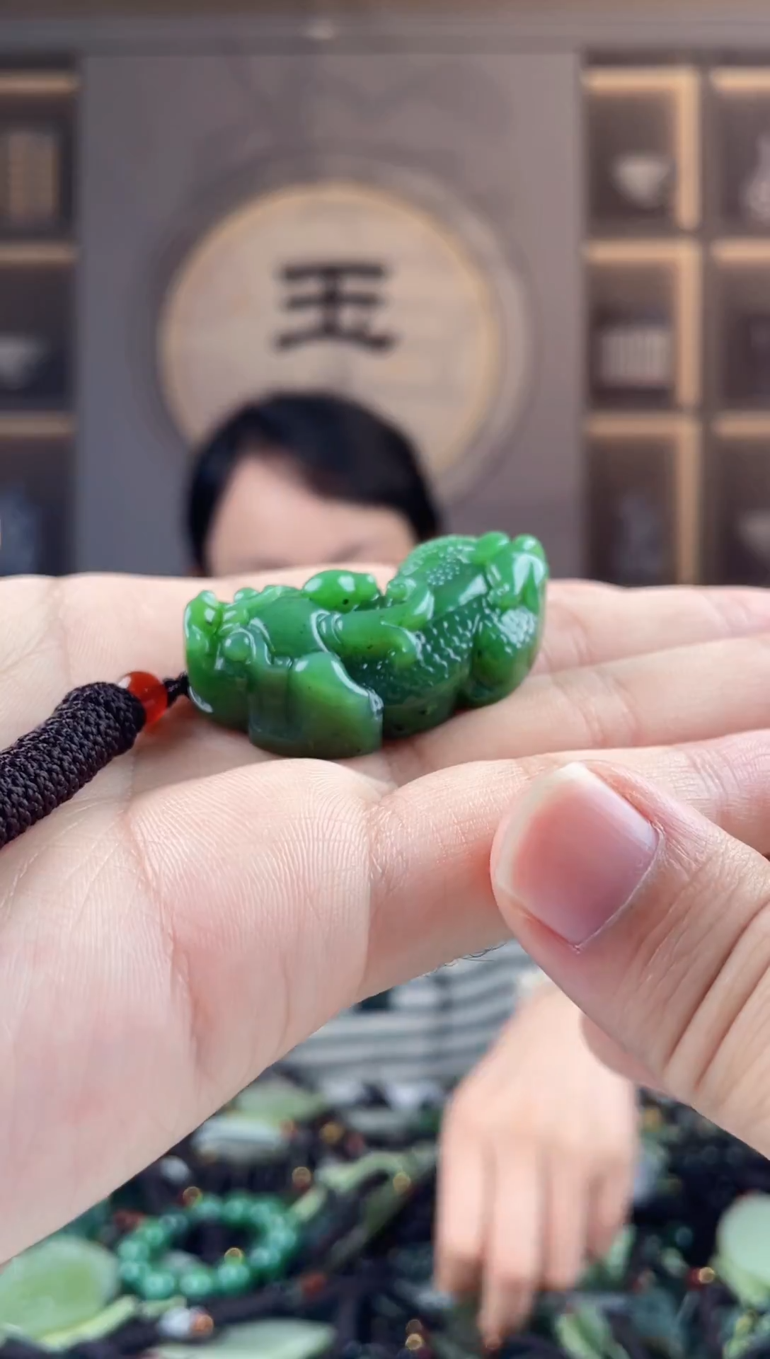 颈饰未镶嵌和田玉拍一发一，多样性发货