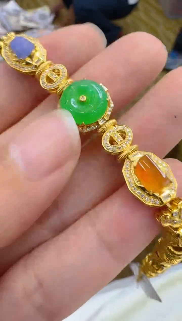 18K金镶嵌手链翡翠多样性团购发一件