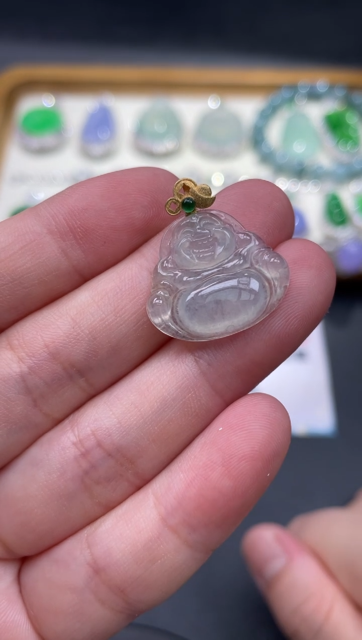 【闪购商品】翡翠颈饰18K金镶嵌35.........