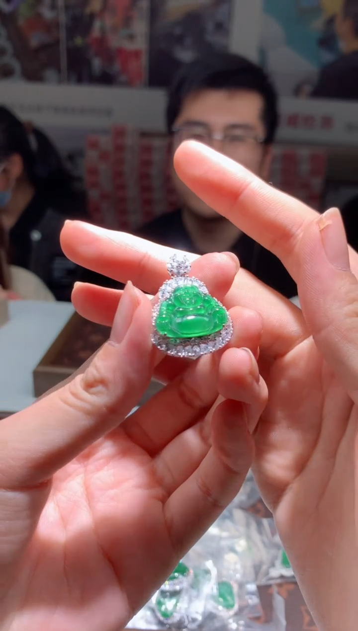 【闪购商品】翡翠颈饰未镶嵌天然A货翡翠-多样性发货