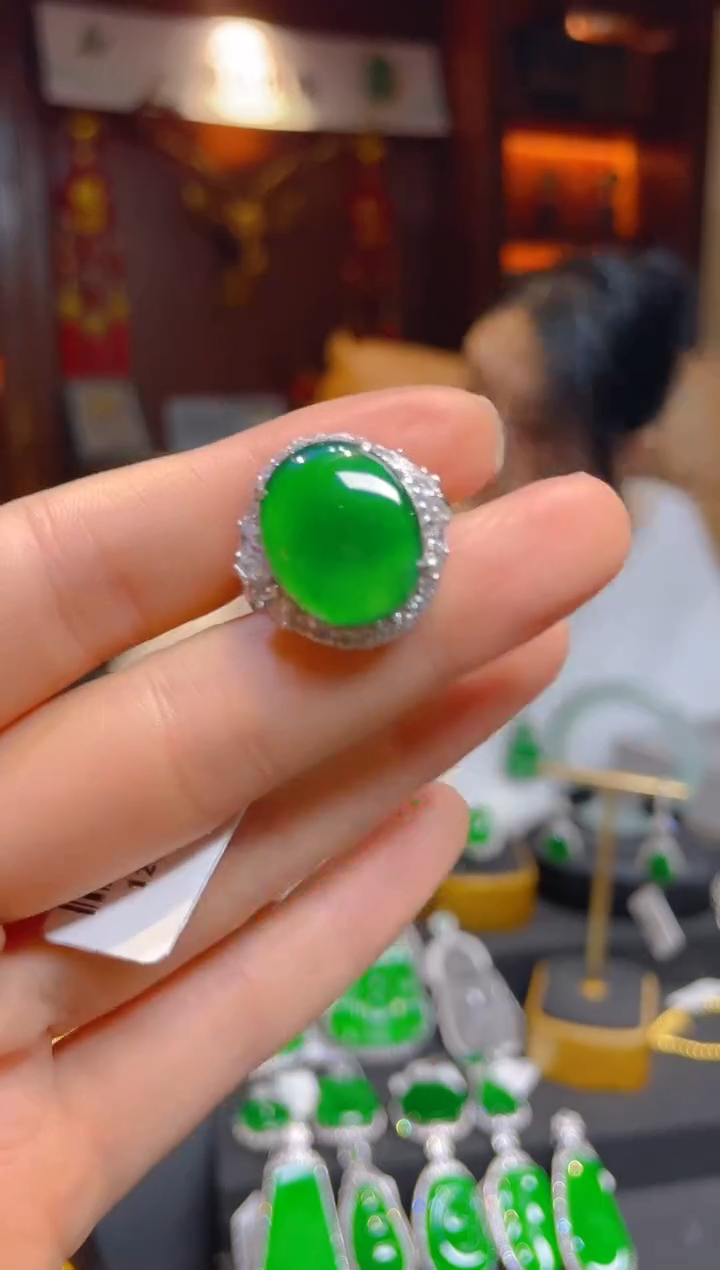 【闪购商品】翡翠戒指银S925镶嵌120838天然A货翡翠蛋面戒指