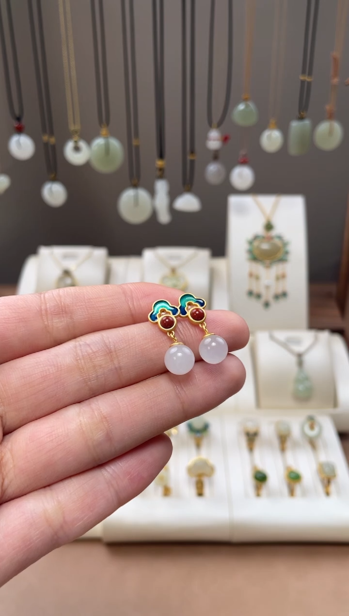 颈饰银S925镶嵌和田玉和田玉耳钉