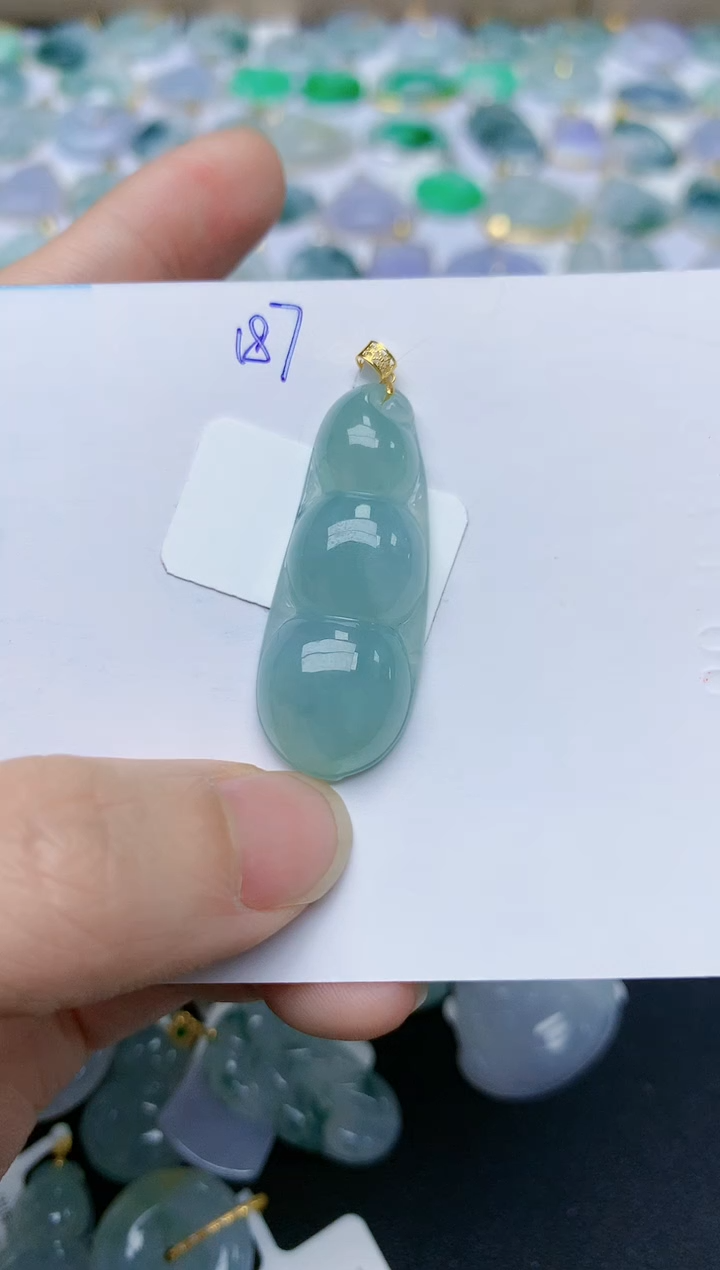 【闪购商品】翡翠颈饰18K金镶嵌天然翡翠A货    187