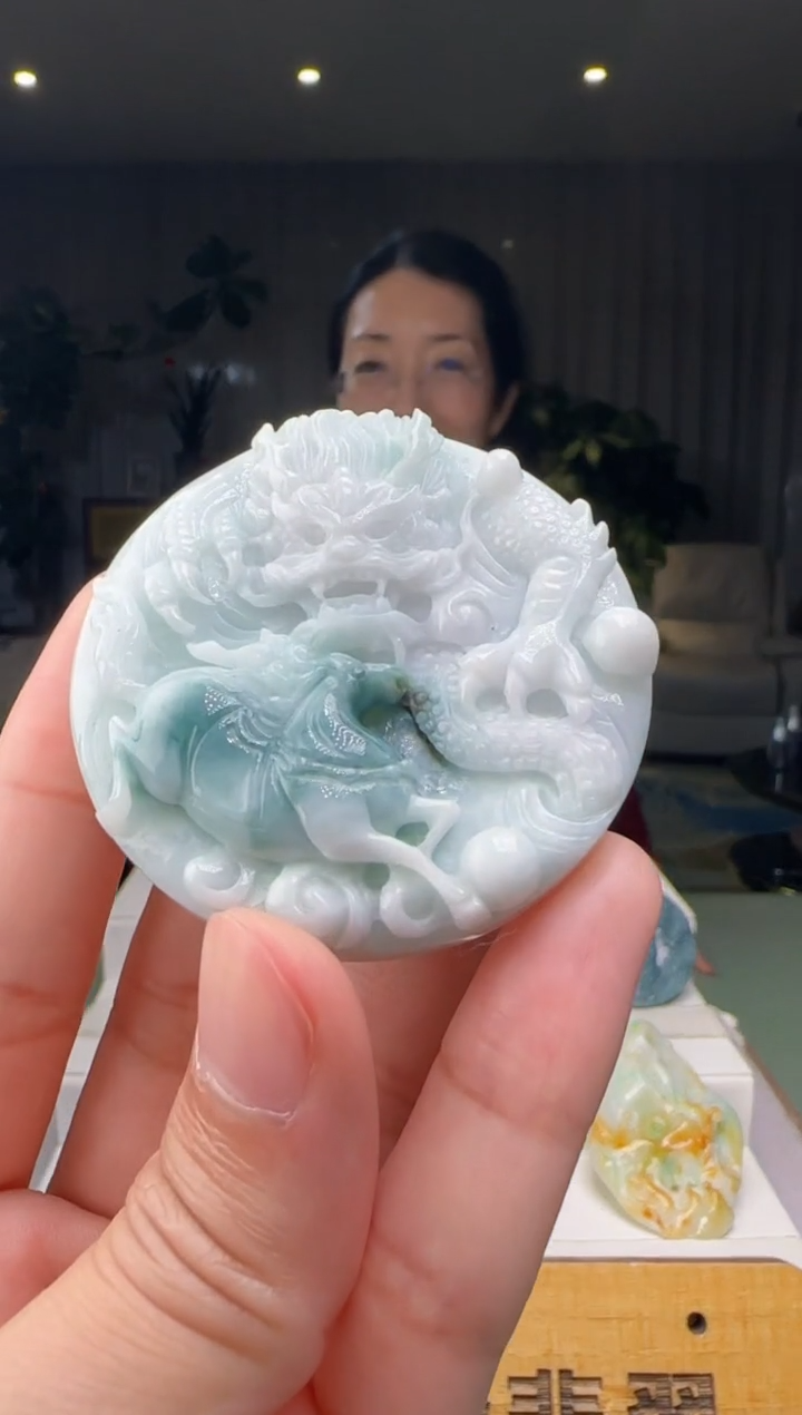 【闪购商品】翡翠吊坠(不含链)未镶嵌XM@@60B7J14623