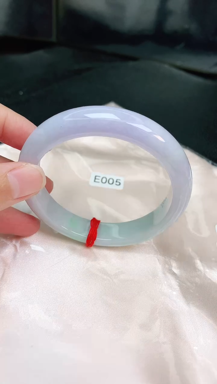 【闪购商品】翡翠手镯未镶嵌缅甸天然A货翡翠手镯