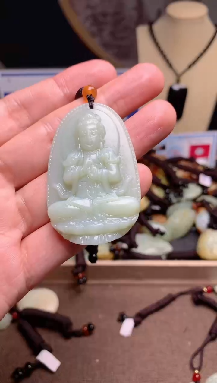 【闪购商品】和田玉颈饰未镶嵌1