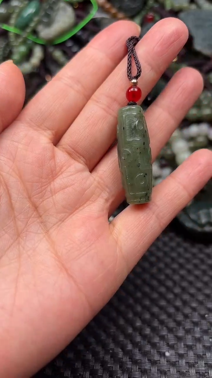 【闪购商品】和田玉颈饰未镶嵌1