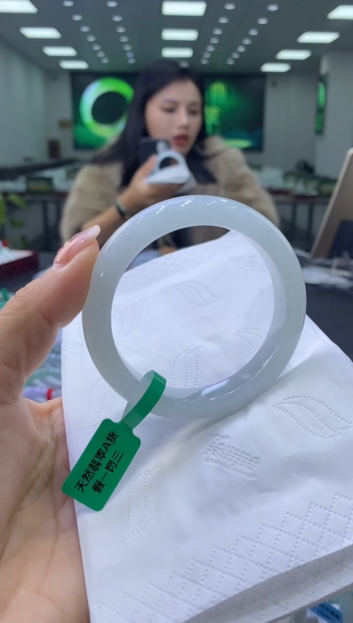 未镶嵌手镯翡翠00003211