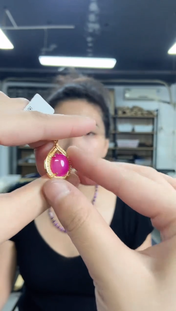 未镶嵌苏纪石（舒俱来）颈饰闪购链接多样性发其一颜色微差