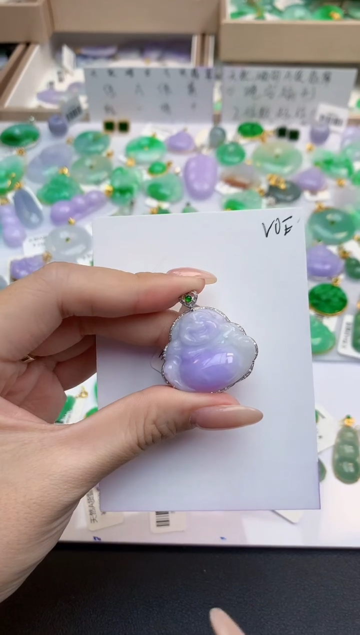 颈饰18K金镶嵌翡翠天然缅甸A货翡翠