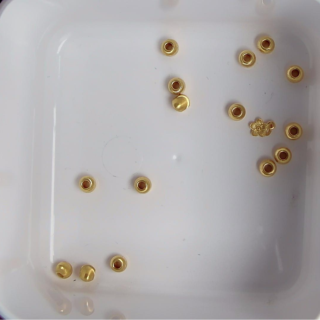 黄金足金小金 豆