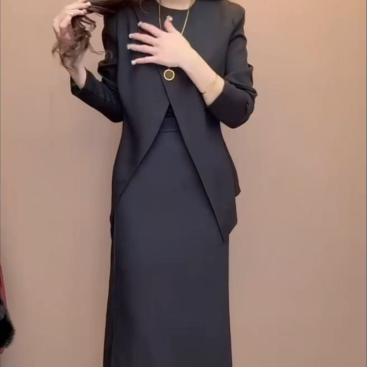 2025春季新款时尚气质百搭显瘦洋气上衣+半身裙两件套