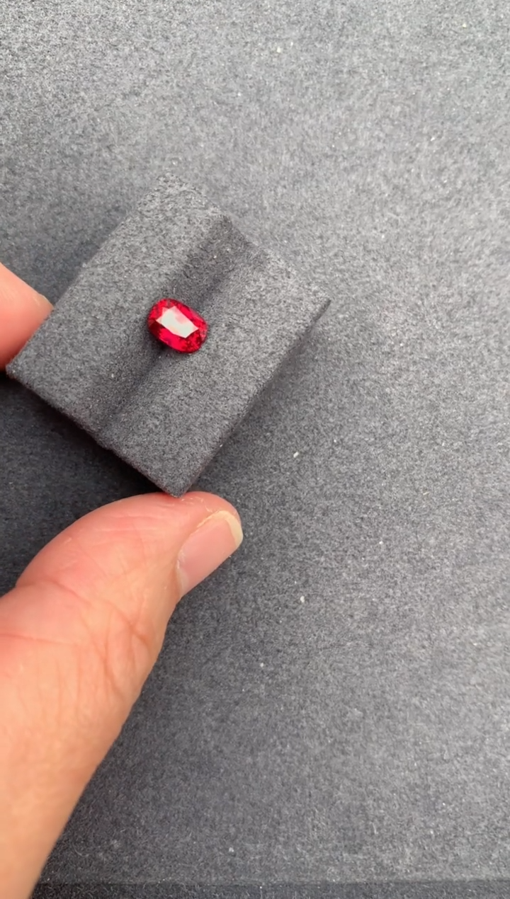 【闪购商品】红宝石裸石未镶嵌1ct鸽血红