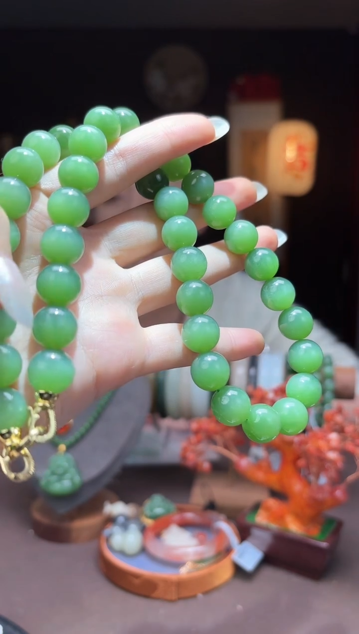 【闪购商品】和田玉b1碧玉圆珠项链未镶嵌-