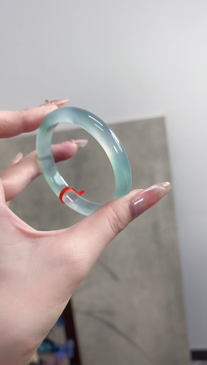 【闪购商品】玛瑙/玉髓手镯未镶嵌56圈 需要包容