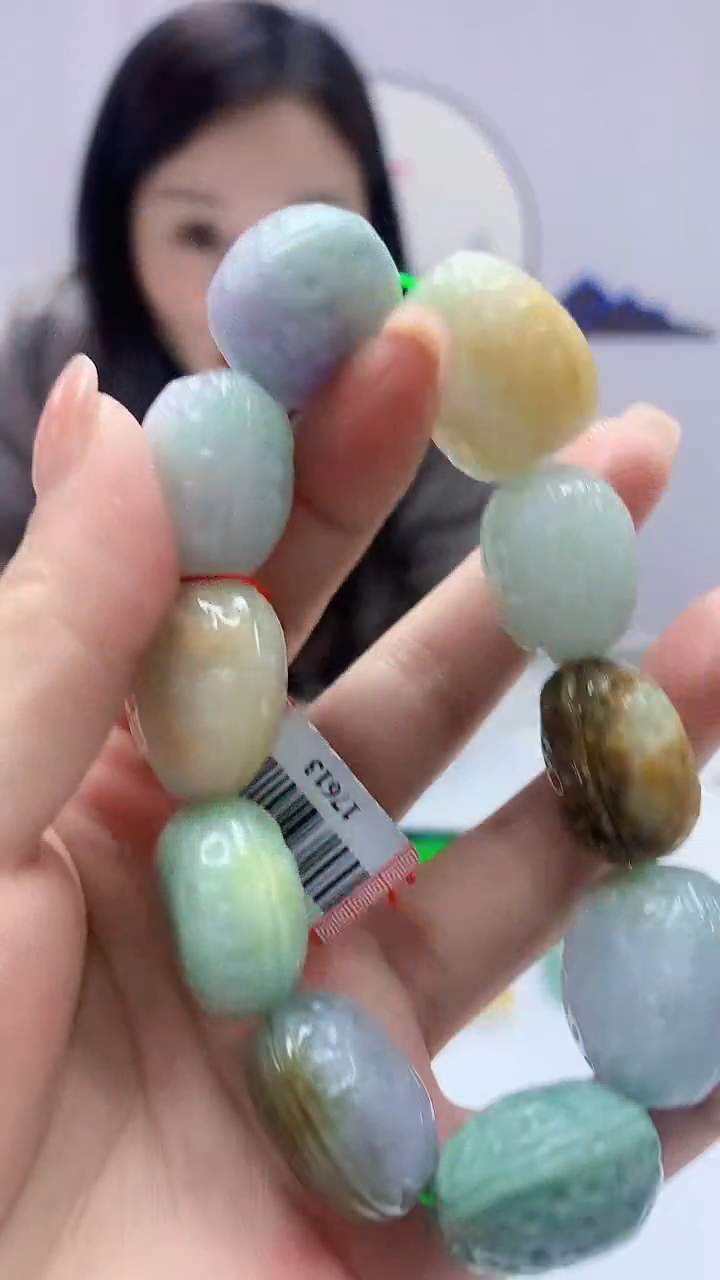 【闪购商品】定制翡翠未镶嵌4852ms-毛货220手串