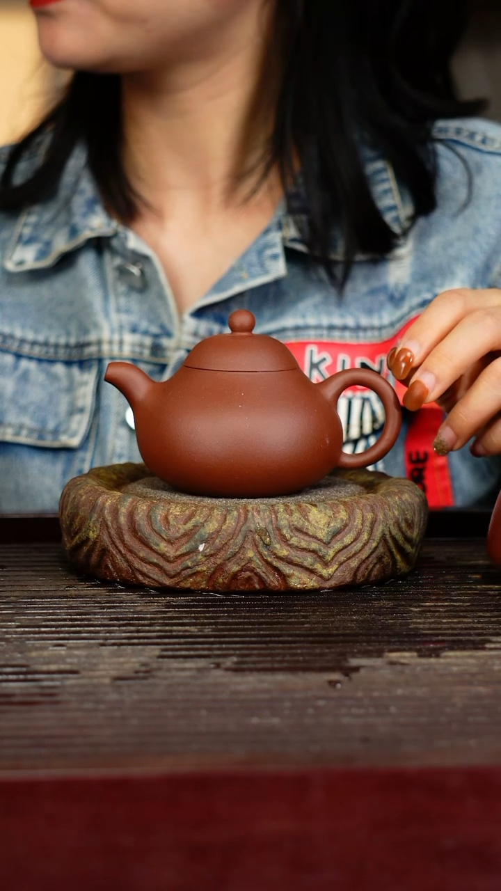 宜兴原矿紫砂壶茶壶宜兴原矿紫砂壶茶壶170C