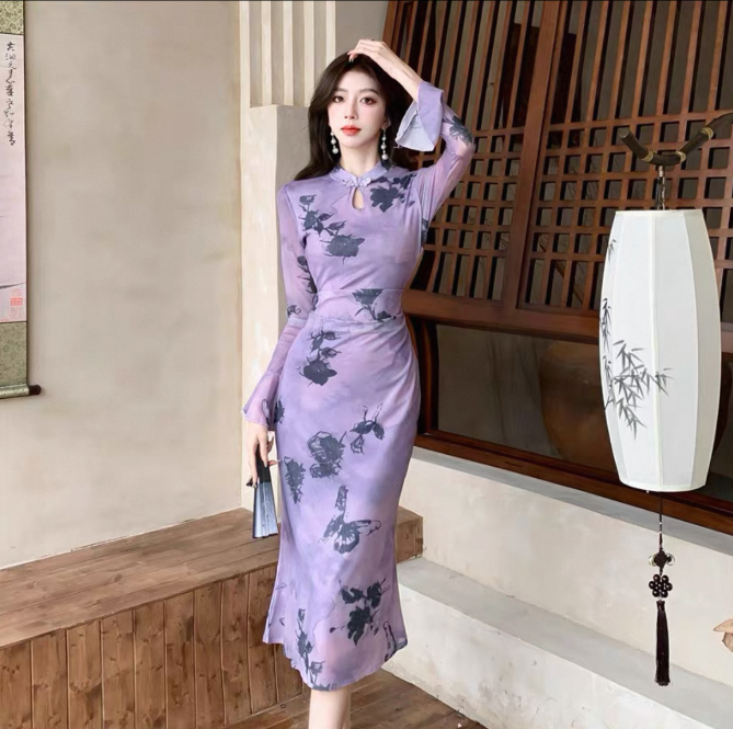 2025新中式改良旗袍裙女春季修身长袖蝴蝶印花修身显瘦减龄连衣裙