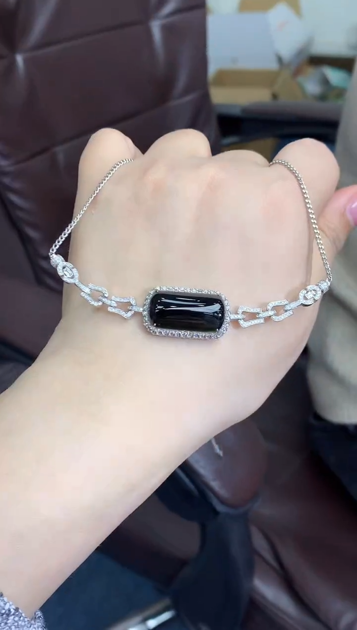 【闪购商品】翡翠颈饰18K金镶嵌604-中国好珍宝