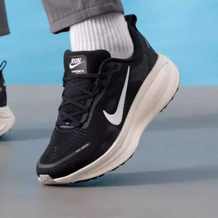 耐克/NIKE跑步鞋男鞋VOMERO18缓震耐磨运动鞋 HM6803007