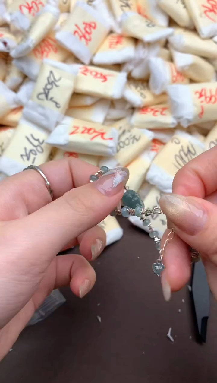 【闪购商品】翡翠挂件未镶嵌一