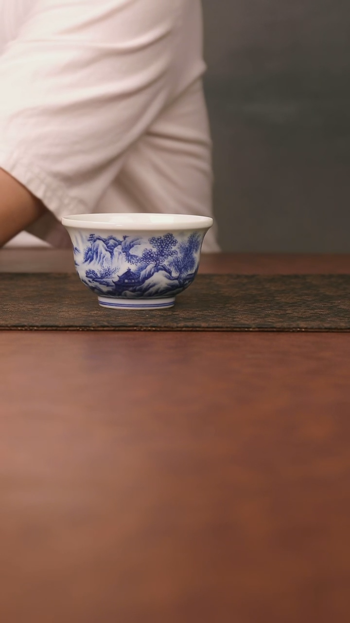 景德镇手工手绘的1