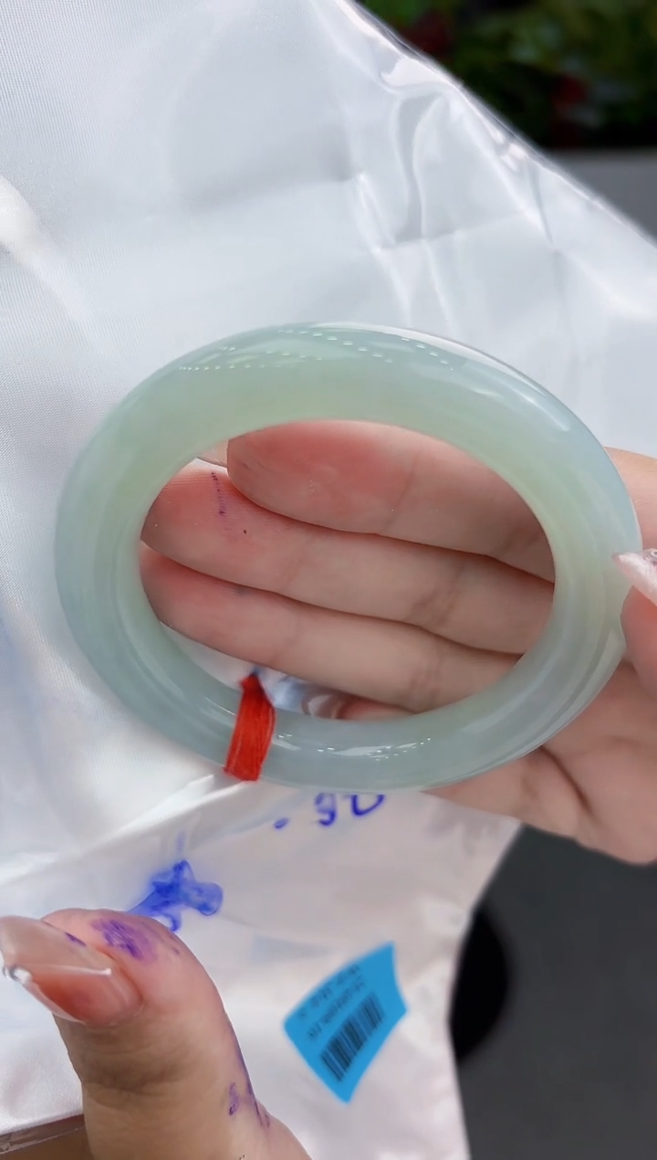 【闪购商品】翡翠手镯未镶嵌翡翠手镯