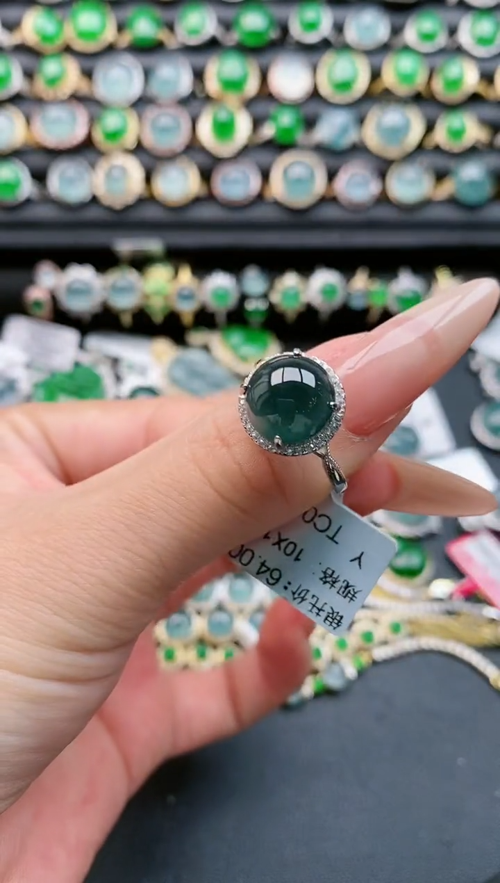 【闪购商品】翡翠戒指银S925镶嵌111111