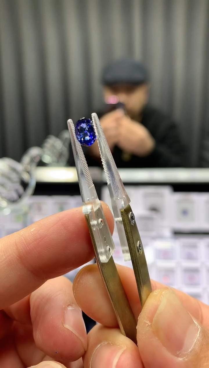 【闪购商品】蓝宝石裸石未镶嵌1.12ct 16