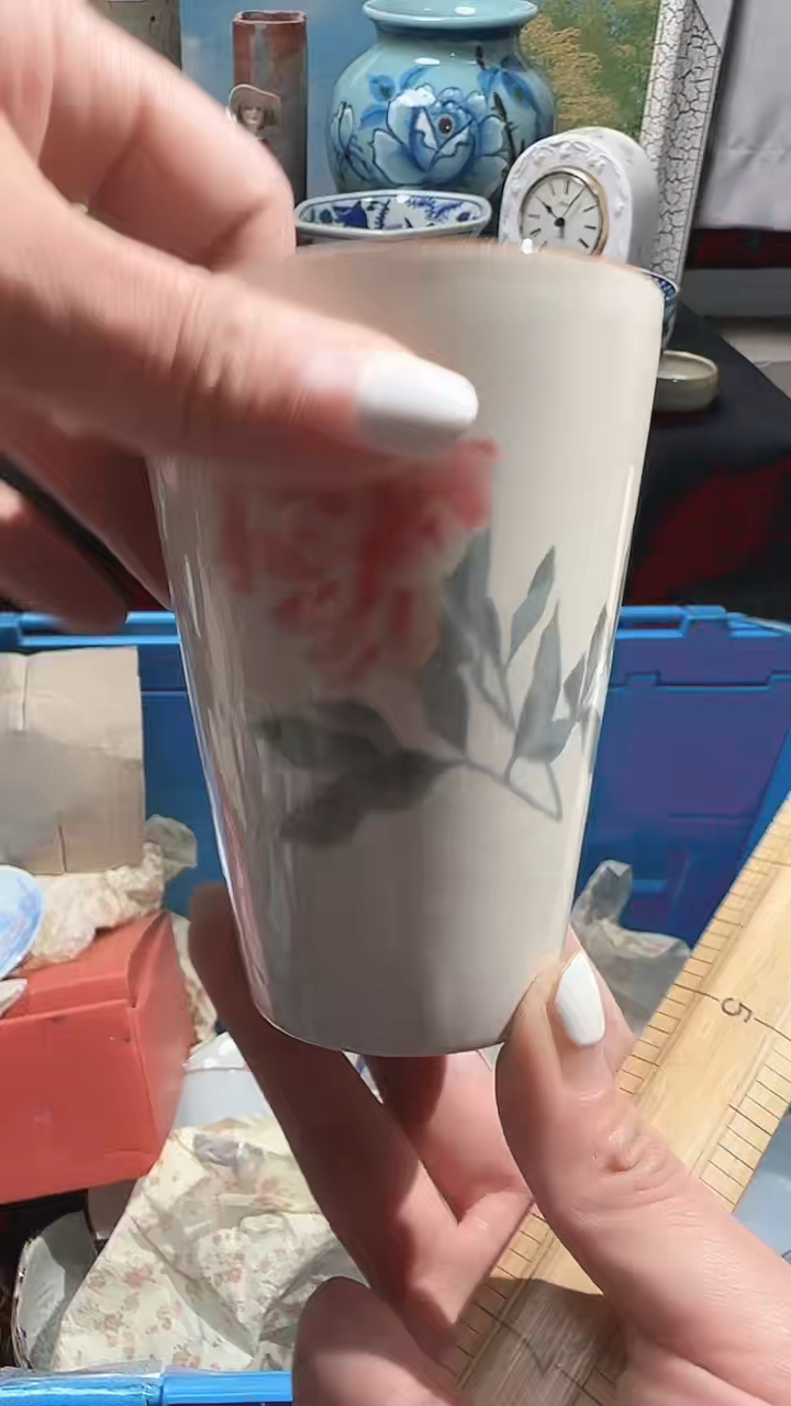 瓷片一****.-----------