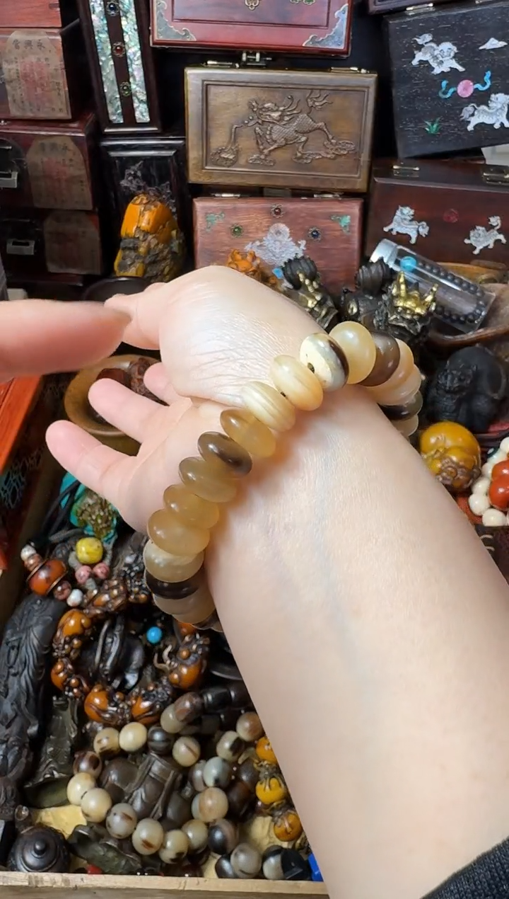 【闪购商品】牛骨手串/手链主播推荐：一物一拍，讲解为准！