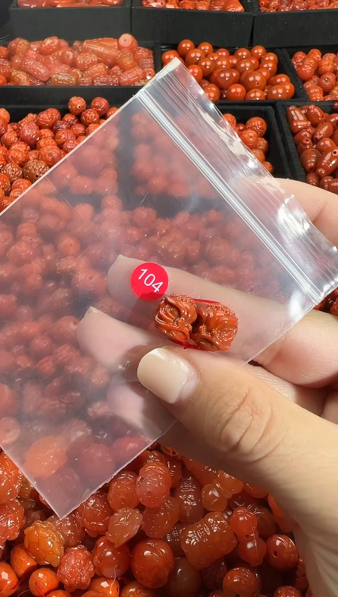 颈饰未镶嵌南红玛瑙1