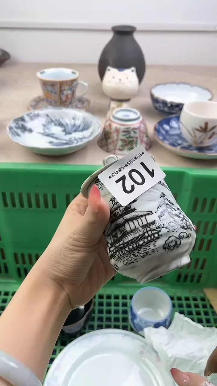 瓷片102，，，，，，，，