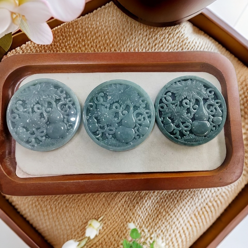 天然玉石 翡翠精雕葫芦吊坠男女款翡翠吊坠（多样性发货 拍一发一）