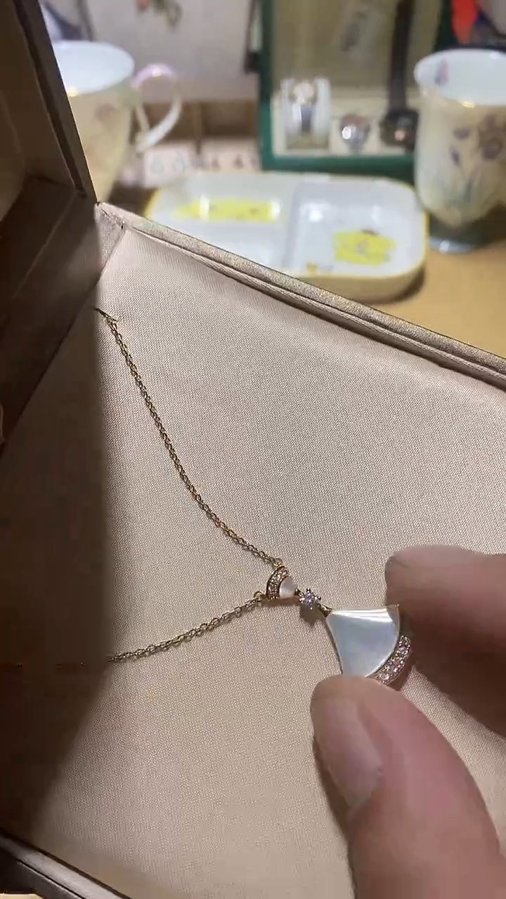 瓷片生活的本意就是开心@@1