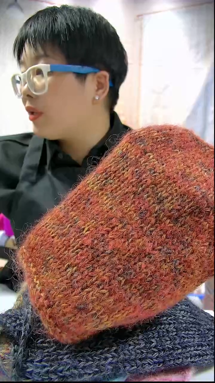 【G326盛世】蝶梦系列山羊马海毛1桶（0.5斤）(适用5.5针) 