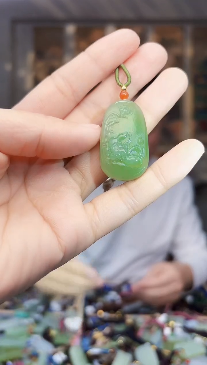 【闪购商品】和田玉挂件未镶嵌拍一发一