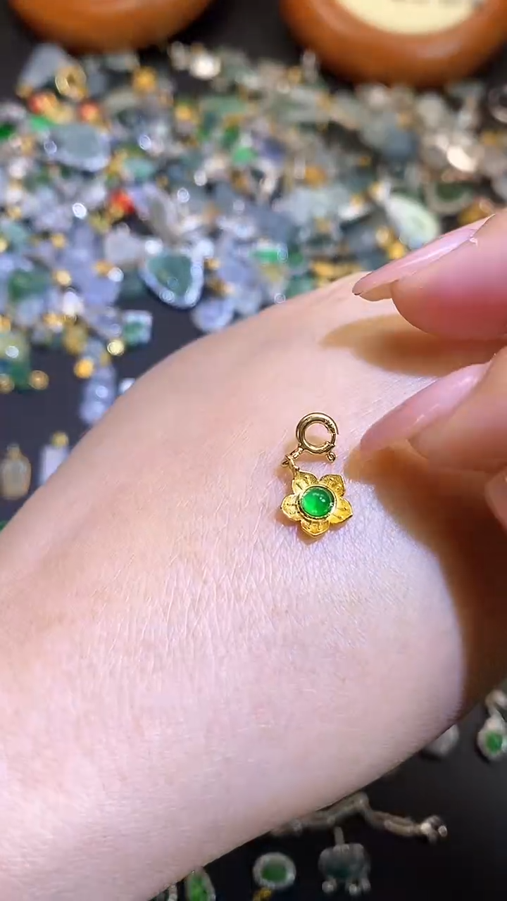 【闪购商品】翡翠吊坠(不含链)银S925镶嵌1