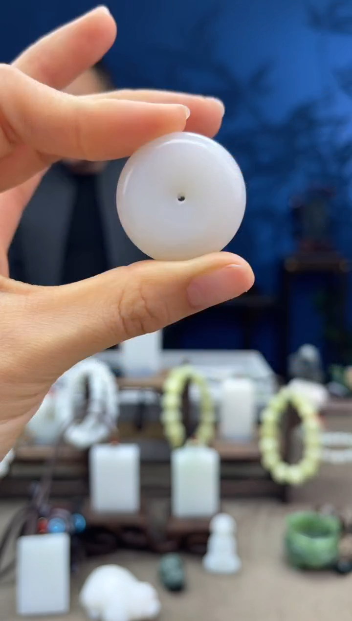 【闪购商品】和田玉颈饰未镶嵌1