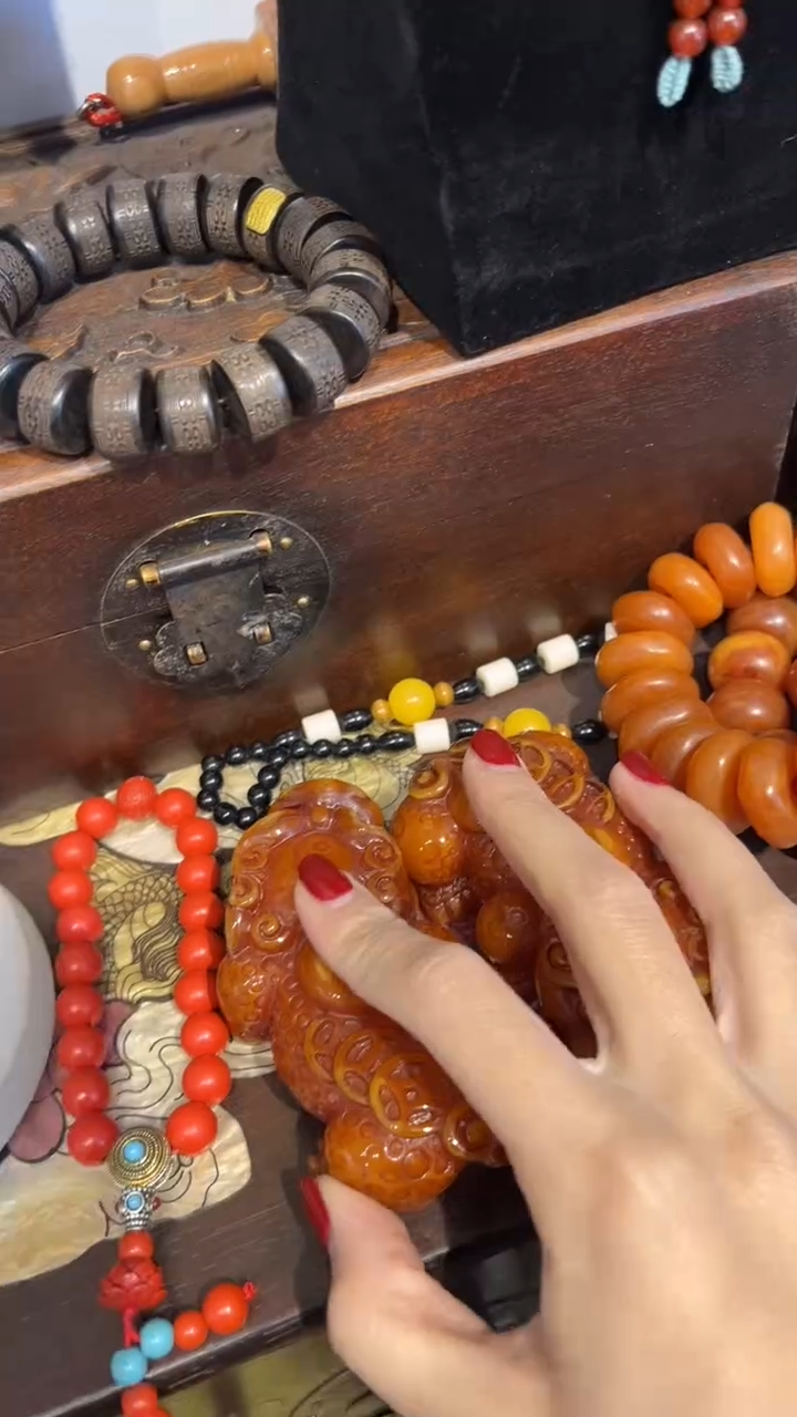 陶开开开-----一对貔貅
