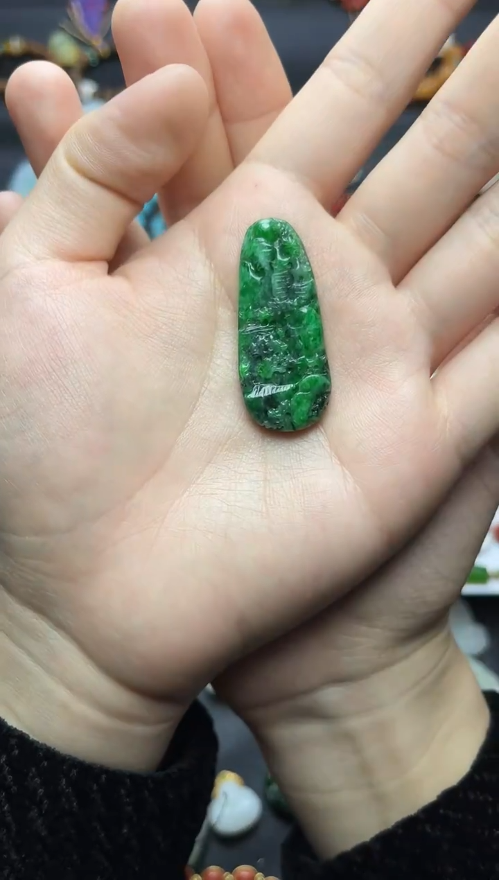 颈饰未镶嵌翡翠山水06