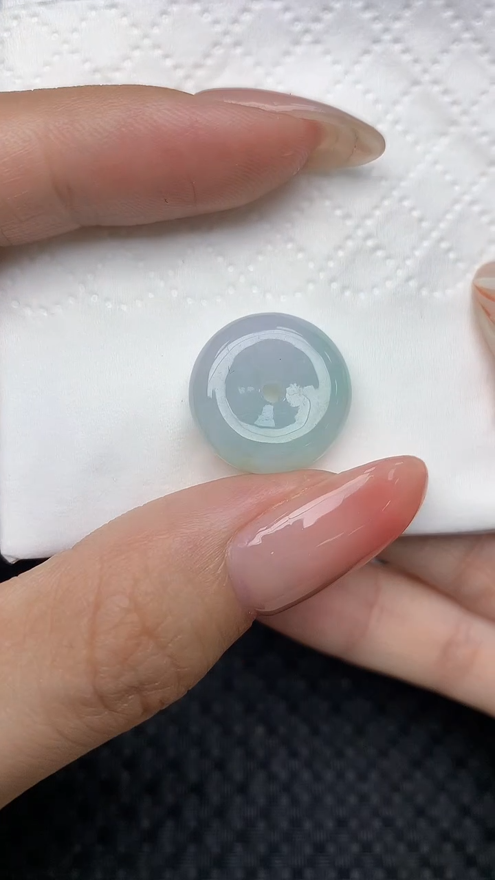 翡翠未镶嵌颈饰天然翡翠a货