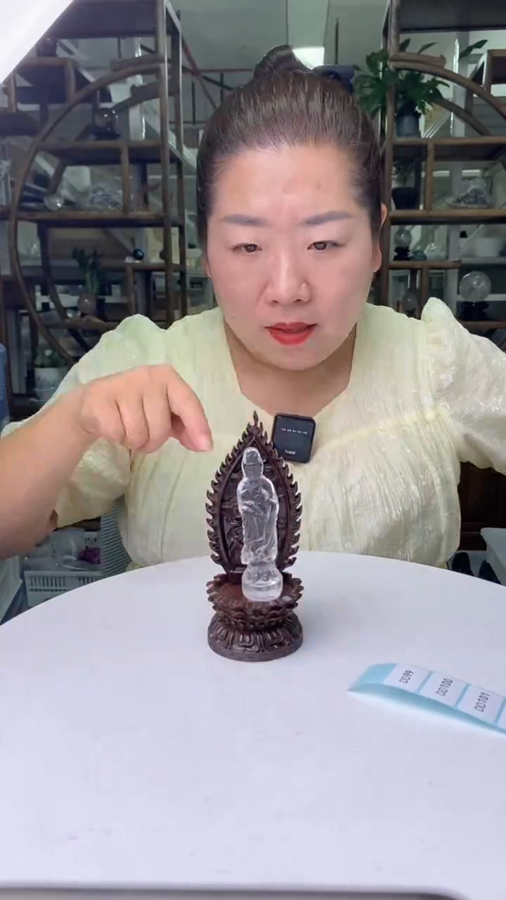 水晶珠宝半成品未镶嵌白水晶观音D99