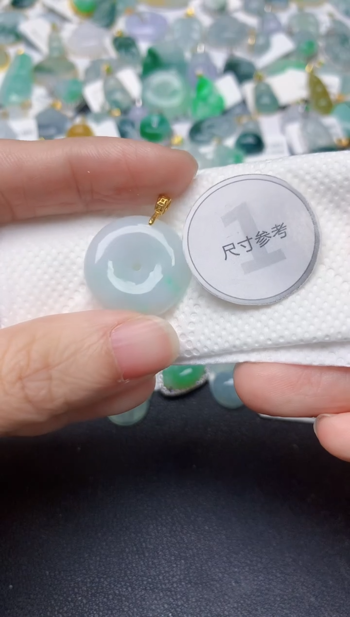 颈饰未镶嵌翡翠天然缅甸A货翡翠